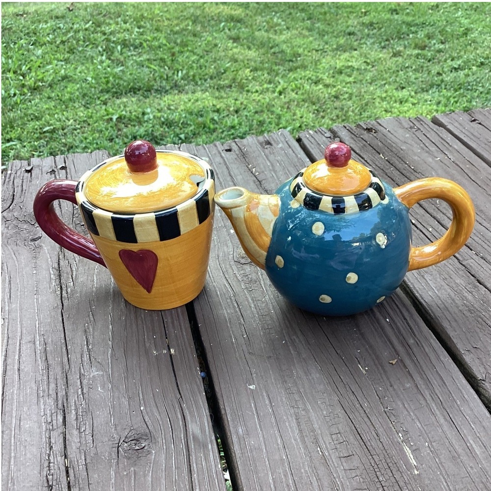 Sakura‎ Hand Painted Ceramic Teapot and Sugar Bowl Set Whimsical Heart Polka Dot